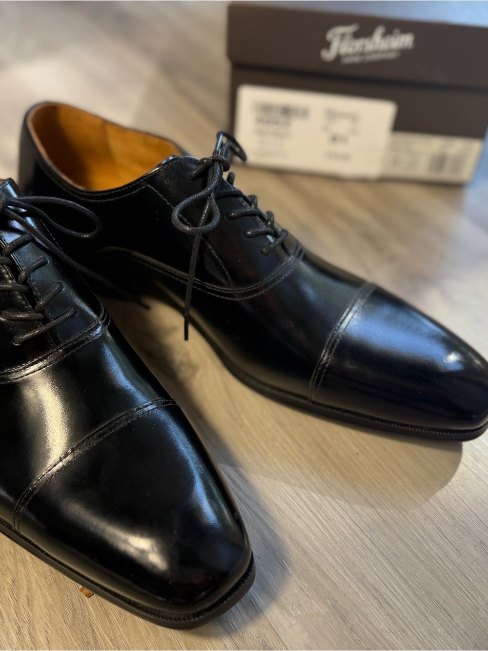 NIB Florsheim Black Cap-Toe Oxford Dress Shoes Size 10.5